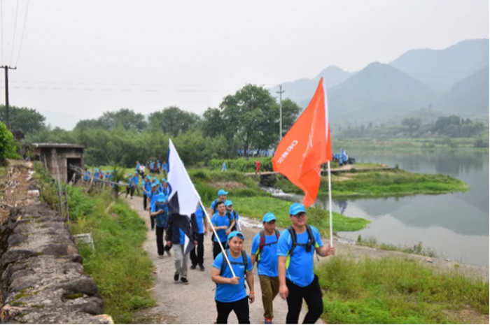 高端拉床,专用机床,内拉床,外拉床,数控机床,自动化生产线,工业机器人 高端拉床,专用机床,内拉床,外拉床,数控机床,自动化生产线,工业机器人
