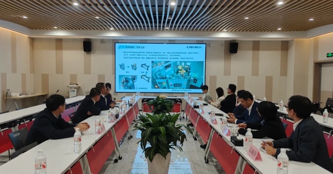 拉床,拉刀,自动化,高端拉床,专用机床,内拉床,外拉床,数控机床,自动化生产线,工业机器人