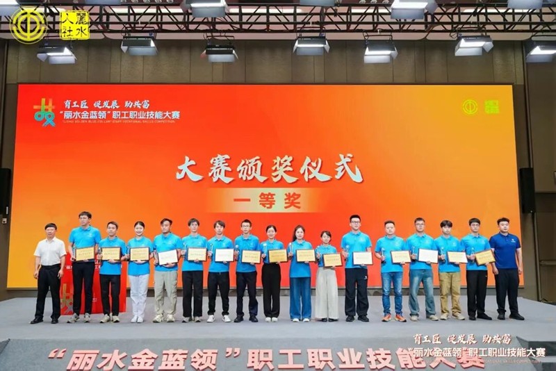 拉床,拉刀,自动化,高端拉床,专用机床,内拉床,外拉床,数控机床,自动化生产线,工业机器人